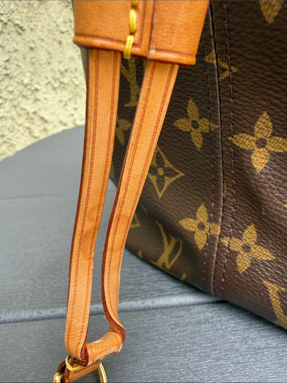 🔥 Authentic Louis Vuitton Limited Edition Pink V Neverfull MM with Pouch COA - Picture 7 of 17